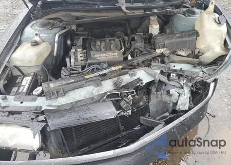 1994 Oldsmobile 88 Royale z USA, uszkodzony, nr VIN 1G3HN52L4R4809631